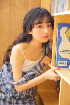 少妇大胆瓣开下部自慰